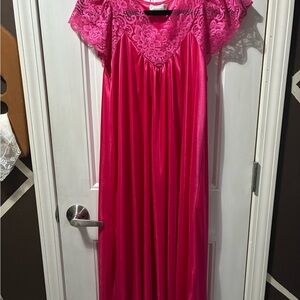 Vintage Elegant Pink Lace Nightgown